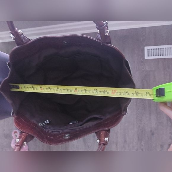 Furla Chocolate brown croc embossed leather handbag purse. Amazing condition - Picture 12 of 16